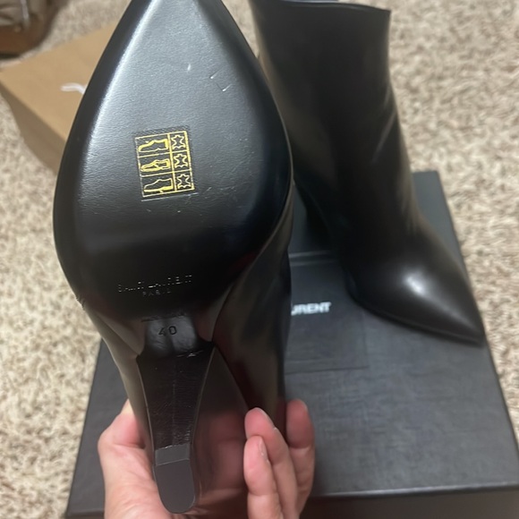 COPY - Saint Laurent Niki zip bootie - Picture 4 of 7